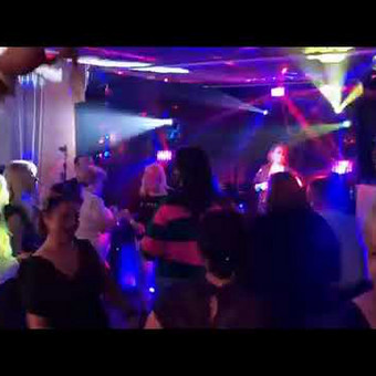 Atlikėja Gyvos muzikos vakarai restorane/kavinėje Vilnius Irina nuotrauka 3