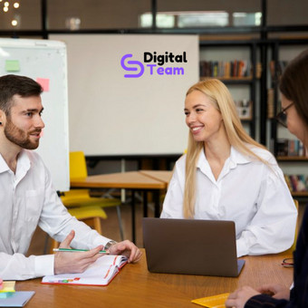 Ieškote komunikabilių ir rezultatus orientuotų specialistų? Digital Team padeda surasti pardavimų vadybininkus ir klientų aptarnavimo specialistus. Vilnius Digital Team nuotrauka 10 Pardavimų ir klientų aptarnavimo specialistų atranka Vilnius Digital Team nuotrauka 10