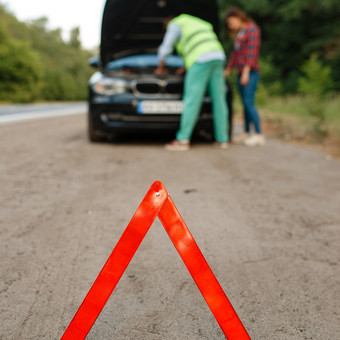 Jei pametėte automobilio raktelius, mūsų specialistai padės jį atrakinti Vilnius Traffi Help nuotrauka 4 Avarinis automobilio atrakinimas Vilnius Traffi Help nuotrauka 4