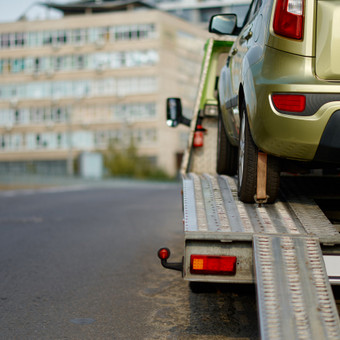 Automobilio pervežimas Vilniaus mieste ir visoje Lietuvoje Vilnius Traffi Help nuotrauka 1 Tralo paslaugos Vilnius Traffi Help nuotrauka 1