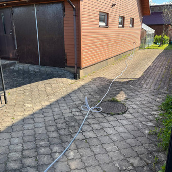 Plauname trinkeles 150 laipsnių karščio vandens garais tokiu būdų išdeginamos samanų ir žoles šaknys be chemijos Panevėžys UAB AMD SPRENDIMAI nuotrauka 1 Trinkelių plovimas Panevėžys UAB AMD SPRENDIMAI nuotrauka 1