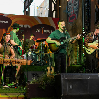 Dainininkai, muzikos grupės Vilnius Benignas Grybauskas nuotrauka 2