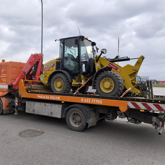 Transporto priemonių transportavimas Klaipėdos rajonas UAB "Ekspomeda" nuotrauka 6 Automobilių pervežimas, transportavimas Klaipėdos rajonas UAB "Ekspomeda" nuotrauka 6