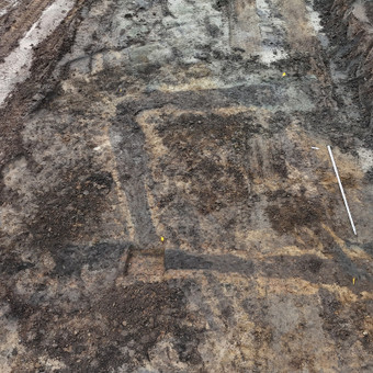 Archeologiniai žvalgymai – teritorijos apžvalga, paviršinių radinių surinkimas ir fiksacija, dažniausiai atliekami kartu su rangovų vykdomais kasimo darbais. Vilnius UAB "Igra" nuotrauka 2 Archeologiniai žvalgymai Vilnius UAB "Igra" nuotrauka 2