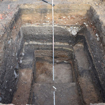 Žvalgomieji archeologiniai tyrimai – pradiniai darbai, nustatantys teritorijos archeologinę vertę ir archeologinio sluoksnio egzistavimą, siekiant įvertinti tolimesnių tyrimų poreikį. Vilnius UAB "Igra" nuotrauka 1 Žvalgomieji archeologiniai tyrimai Vilnius UAB "Igra" nuotrauka 1