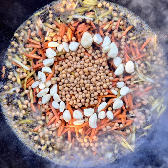 Autentiški plovo skoniai:
✔ Uzbekiškas šventinis plovas
✔ Vegetariškas plovas su riešutais ir vaisiais
🔥 Sultingi mėsos patiekalai:
✔ 3 rūšių mėsos šašlykai
✔ Gruziniška charčio Vilnius PLOV.LT nuotrauka 1 Karštųjų patiekalų gaminimas Vilnius PLOV.LT nuotrauka 1