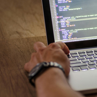 HTML/CSS kodavimas Vilnius OOMM nuotrauka 7