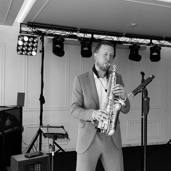 Dainininkai, muzikos grupės Kaunas Tomas Urnikis nuotrauka 2