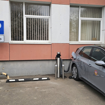 Elektromobilių įkrovimo stotelės Vilnius raimondas stefanovic nuotrauka 3
