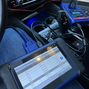 Užtrenktų durelių atrakinimas Vilnius Elektroninis raktas nuotrauka 2