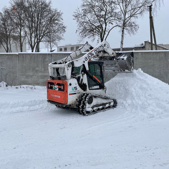 Mechanizuotas sniego valymas Kaunas UAB "Juodžemis" nuotrauka 2