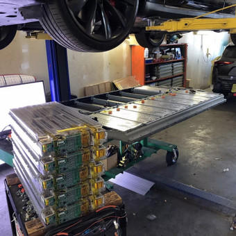 Hibridinių automobilių remontas Vilnius Evfix nuotrauka 12