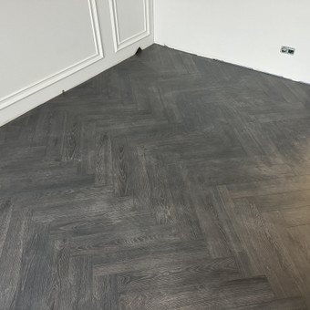 Laminato klojimas Vilnius DASS grindų sprendimai nuotrauka 1