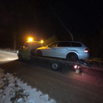 Pagalba užklimpus automobiliui Rokiškio rajonas Deimantas nuotrauka 4