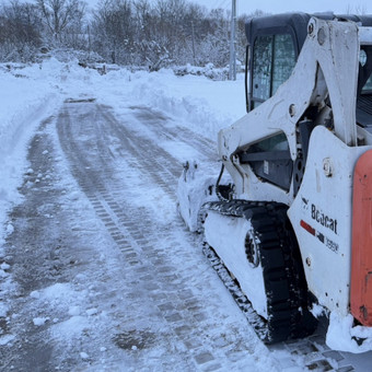 Mechanizuotas sniego valymas Klaipėda Bobcat nuotrauka 1