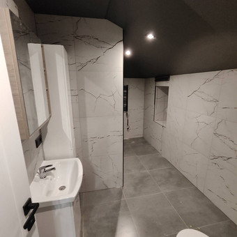 Plytelių klijavimas Vilnius Apdailos darbai nuotrauka 3