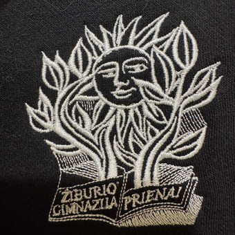 Mokyklinių uniformų siuvinėjimas Prienų rajonas Aurora home MB nuotrauka 11