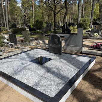 Paminklų, antkapių montavimas Kaunas Kapų tvarkymas visoje Lietuvoje nuotrauka 1
