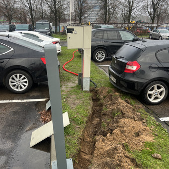 Elektromobilių įkrovimo stotelės Kaunas EKOMANAI nuotrauka 3