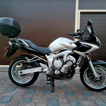 Motociklo Yamaha FZ6s Fazer (A) nuoma Vilnius MotoSpot nuotrauka 20