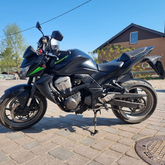 Motociklo Kawasaki Z750 (gen. 2) (A) nuoma Vilnius MotoSpot nuotrauka 24