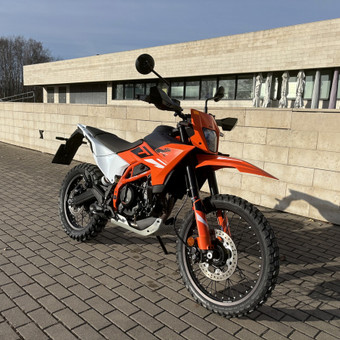 Motociklo KTM 390 Enduro R (A2) nuoma Vilnius MotoSpot nuotrauka 15