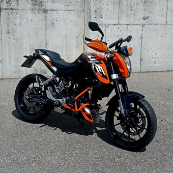 Motociklo KTM Duke 125 (A1/B100) nuoma Vilnius MotoSpot nuotrauka 9