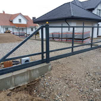 Kiemo vartai, gamyba Vilnius Tvora nuotrauka 1