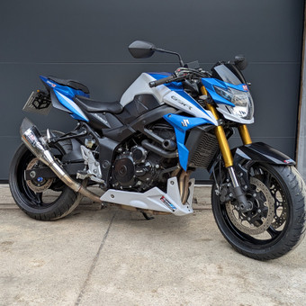 Motociklo Suzuki GSR750 nuoma, A kat. Kaunas MOTORENT.LT nuotrauka 3