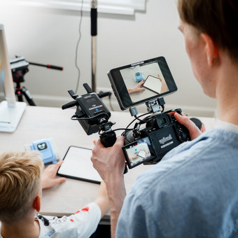Reklaminių klipų kūrimas Kaunas Upload Labs nuotrauka 1