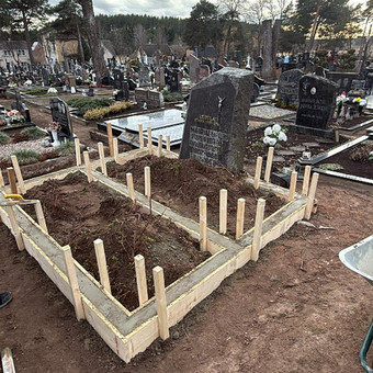 Kapavietės pamatų betonavimas Kaunas Kapų tvarkymas visoje Lietuvoje nuotrauka 3