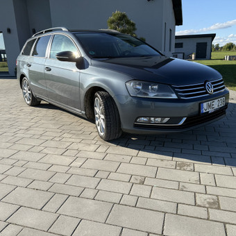 Volswagen Passat (B7) 2.0l 100kw dyzelinas + automatinė pavarų dėžė Klaipėda Rentivo nuotrauka 6