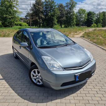 Toyota Prius nuoma Kaunas MB Speedrent nuotrauka 3