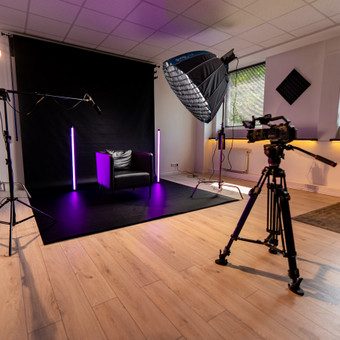 Filmavimas/fotografavimas studijoje Kaunas Mantas Kerevičius nuotrauka 6
