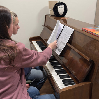 Fortepijono individualios pamokos Kaunas EVoice Muzikos Studija nuotrauka 4