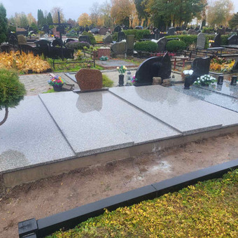 Paminklų, antkapių montavimas Šiauliai Akmens Darbeliai nuotrauka 1