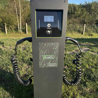 Elektromobilių įkrovimo stotelių montavimas Kaunas UAB Evieta Group nuotrauka 7
