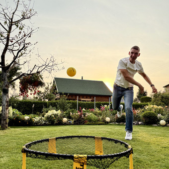 Tinklinio kamuolio žaidimo (Spikeball) nuoma Kaunas Edvinas Osipavičius nuotrauka 5