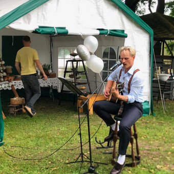 Gyvos muzikos pasirodymas Vilnius Povilas Adomaitis nuotrauka 6