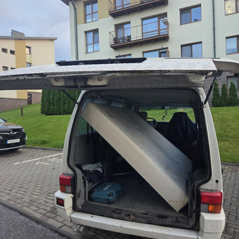 Senų baldų išvežimas Vilnius Mobili komanda nuotrauka 5