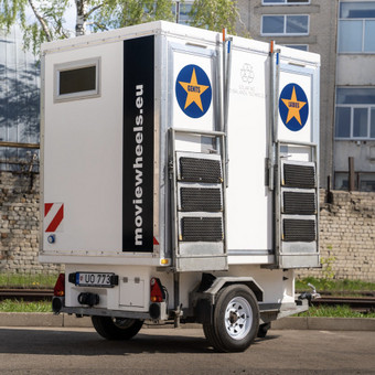 Reklama ant transporto Vilnius Severija Žukauskytė nuotrauka 5