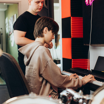 Fortepijono pamokos Klaipėda Alive Creative Community nuotrauka 2
