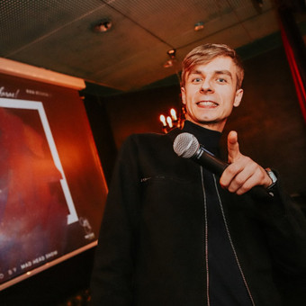 Šiuolaikiška vedėjo programa bei energingas DJ su kokybiška garso bei šviesų aparatūra. Kelionės išlaidos 50km aplink Vilniaus miestą įskaičiuotos į kainą. Vilnius Dovydas Griškevičius nuotrauka 2 Įmonių renginių vedimas Vilnius Dovydas Griškevičius nuotrauka 2