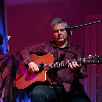 Gitaros pamokos Vilnius Artūras Chalikovas nuotrauka 3