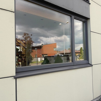 Valomi visi paviršiai,plaunamos grindys, plytelės ir visi užsiteršę objektai. Kaunas Oskaras nuotrauka 2 Valymas po statybos, remonto darbų Kaunas Oskaras nuotrauka 2