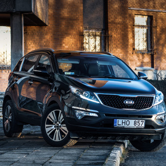 4 arba 2 varomų ratų visureigiai. Minimalus nuomos laikotarpis 3 paros. Vilnius LAURENTA nuotrauka 3 Kia Sportage Vilnius LAURENTA nuotrauka 3
