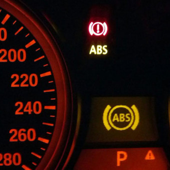 Atliekame automobilio stabilumo sistemų diagnostiką ir remontą. Vilnius autoELrem nuotrauka 7 Stabilumo (ABS, ESP, DSC) sistemų remontas Vilnius autoELrem nuotrauka 7