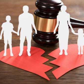 Visų reikiamų dokumentų parengimas dėl santuokos nutraukimo bendru šalių sutarimu, surenkame visas reikiamas pažymas. Vilnius Teisininkų bendrija nuotrauka 12 Santuokos nutraukimas Vilnius Teisininkų bendrija nuotrauka 12