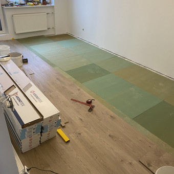Kaina nustatoma pagal kiekviena individualu projekta. Klaipėda MB Stalsera nuotrauka 6 Parketlenčiu/ laminato klojimas Klaipėda MB Stalsera nuotrauka 6