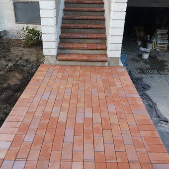Atliekame laiptų pakopu montavimo(betonavimo-klijavimo) darbus. Kaunas Trinkelių klojimas nuotrauka 5 Laiptų montavimas Kaunas Trinkelių klojimas nuotrauka 5